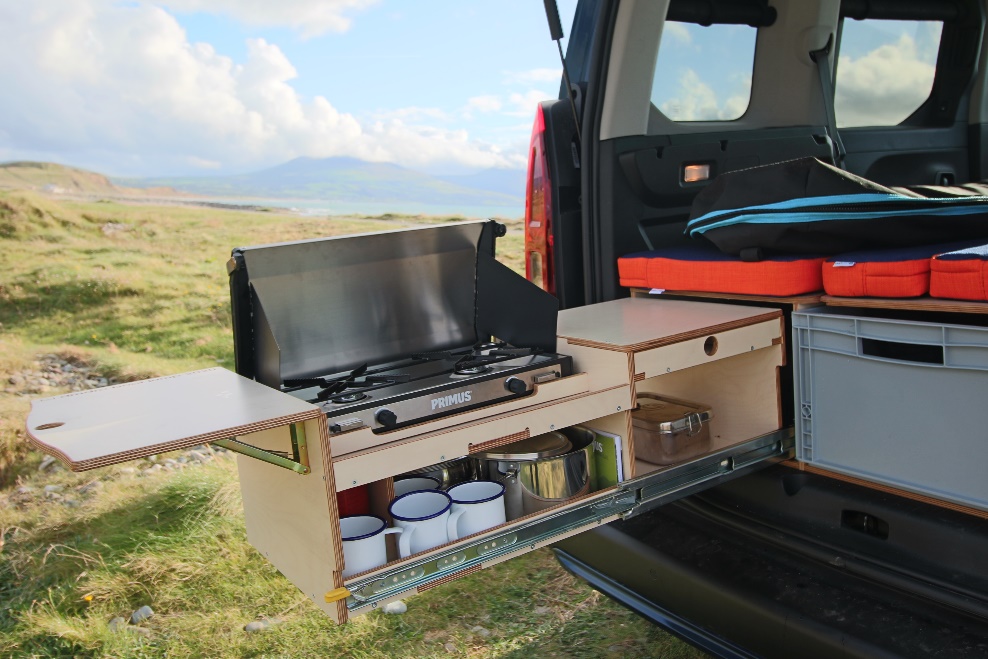 Amdro boot jump - kitchen drawer